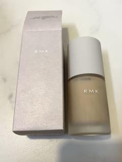 RMK リクイドリキッドファンデーション フローレスカバレッジプラス102のサムネイル