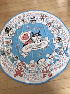【非売品】アンパンマン　ラウンドブランケットのサムネイル