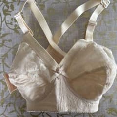 シャルレ　ブラジャーのサムネイル