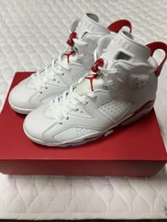 Air Jordan 6 Oreo University Red 27cmのサムネイル