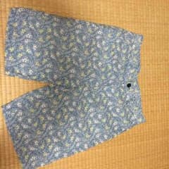 ペイズリー柄のハーフパンツのサムネイル
