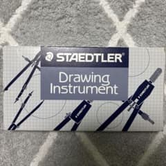 STAEDTLER 製図用具セット テンプレート付のサムネイル