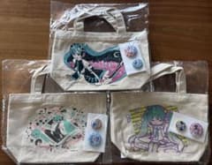 新品未使用★初音ミク 2013Summerトートバッグセット 缶バッジ付き 3種のサムネイル