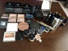 シャネル.NARS.MAC等コスメ大量のサムネイル