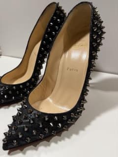 超美品 クリスチャンルブタン オールスパイク パンプス 黒 38 Christian Louboutin スパイク パンプス ブラック 38.5 - メルカリ