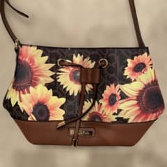 Calvin Klein Sunflower ショルダーバッグ (レア) - メルカリ