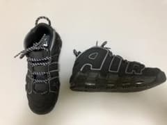 NIKE AIR MORE UPTEMPO TRIPLE BLACKのサムネイル