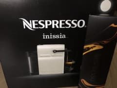 【新品】NESPRESSO inissia ネスプレッソ【未使用】のサムネイル