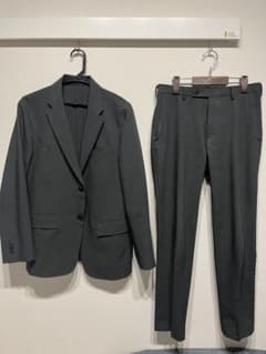 UNIQLO感動ジャケット　セットアップ　サイズMのサムネイル