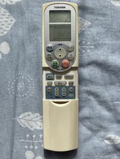 Toshiba エアコン リモコンのサムネイル