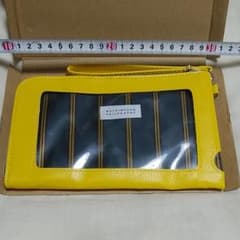 スマホも入るお財布ポーチのサムネイル