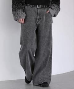 グレー ワイドレッグデニムパンツ ベルト付きのサムネイル