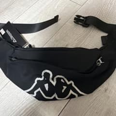 Kappa ボディバッグ ウエストポーチ ブラックのサムネイル