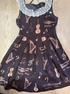 イノセントワールド バイオリン柄ジャンパースカート - メルカリ