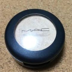M・A・C コンシーラーのサムネイル