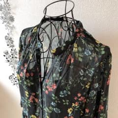 GLOBAL WORK  シースルー花柄ワンピースのサムネイル