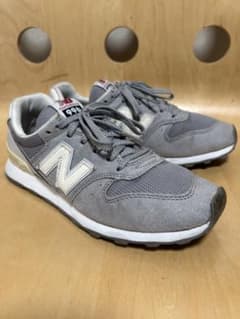 オススメ❗️美品ニューバランス996レディース23センチ送料込み^_^