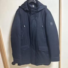 HUGOBOSS ヒューゴボス　ダウンジャケット ブラック　サイズ５０　Ｌサイズのサムネイル