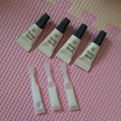 まつげボンド♡のサムネイル
