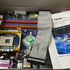 gigabyte ga-8s655fxのサムネイル