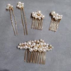 ヘアアクセサリーのサムネイル