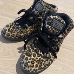お値下げ中⭐️vans スニーカー　豹柄♡のサムネイル