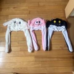 ウサギ・悪魔・コウモリ帽子セットのサムネイル