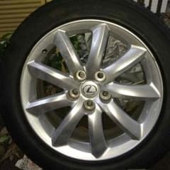 LEXUSタイヤ ４輪セットのサムネイル