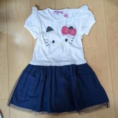 ハローキティー　ワンピース　130のサムネイル