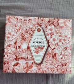 L'Occitane Kumquat ボディクリーム & ハンドクリーム セットのサムネイル