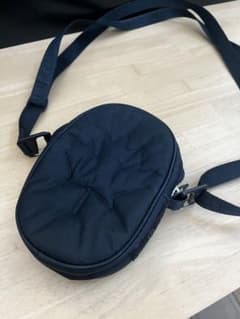 Lululemon ブラックバッグ メープルリーフ刺繍のサムネイル