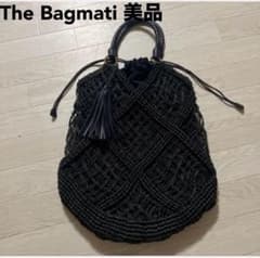 美品　ザ・バグマティ　　　かごバッグ　巾着タッセル付き ブラックのサムネイル