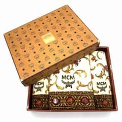 MCM Ferbe フェルべ花柄　ウォッシュタオル3枚セット　ロゴ刺繍入　日本製 MCM Ferbe フェルべ花柄 ウォッシュタオル3枚セット ロゴ刺繍入 日本製