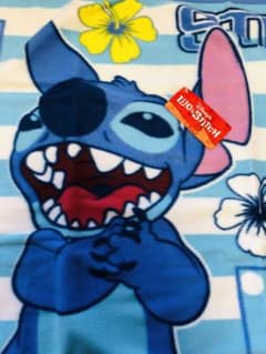 ディズニー　スティッチ　フリースひざ掛け　ブランケットのサムネイル