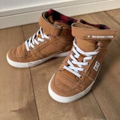 DC SHOECOUSA キッズ スニーカー ハイカット ブラウン　18㎝のサムネイル
