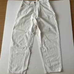 BEAMS ホワイト デニムパンツ Mサイズのサムネイル