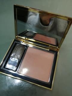 ESTEE LAUDER エスティローダー　チークのサムネイル