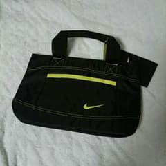 ！専用！【新品】NIKE ナイキ スポーツ ミニ トートバッグのサムネイル