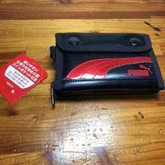 プーマ　レザーミドルウォレットのサムネイル