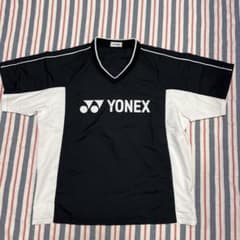 ヨネックスVブレーカー(半袖)のサムネイル