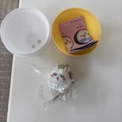 Chiikawa Momonga　Capsule toys