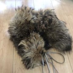 sissi FUR TIPPETのサムネイル