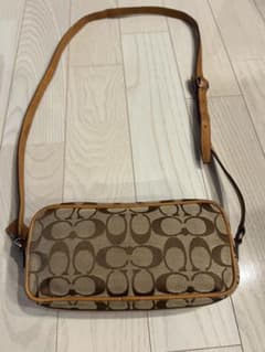 COACH シグネチャー ショルダーバッグのサムネイル