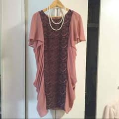 黒レース付き パーティドレスのサムネイル