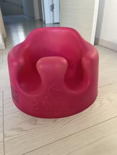 ピンク ベビー用チェアのサムネイル