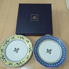 フッチェンロイター（HUTSCHENREUTHER） 食器 皿2枚セット - メルカリ