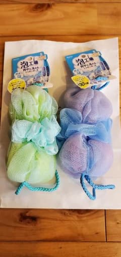 マーナ 泡工場 背中も洗えるシャボンボール 泡立てネット二個セットのサムネイル