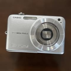 CASIO EXILIM EX-Z1050 コンパクトデジタルカメラ 本体 - メルカリ