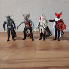 ライダー怪人シリーズ[幹部4体] - メルカリ