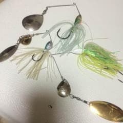 スピナーベイト  ルアーのサムネイル